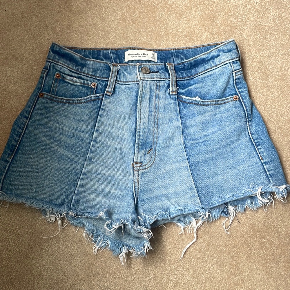 Abercrombie & Fitch High Rise Mom Shorts